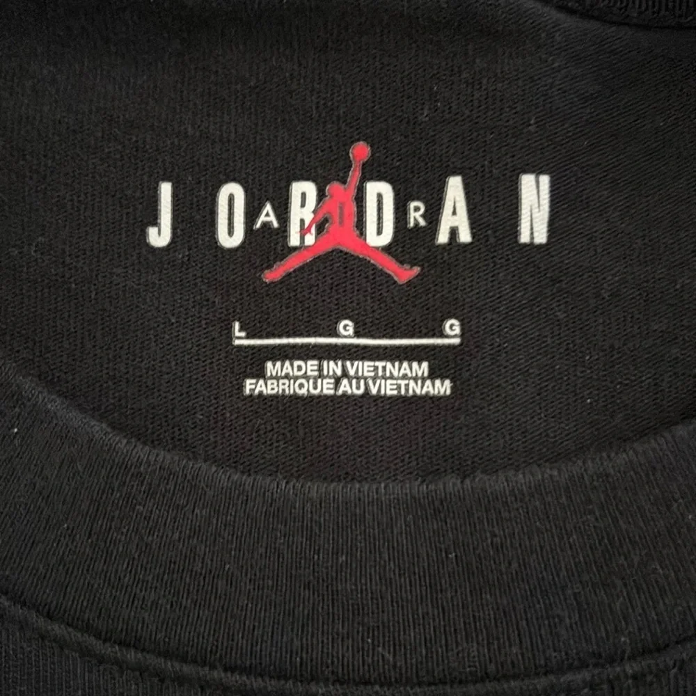 Nike Air Jordan Black Tee with Red Logo Size L